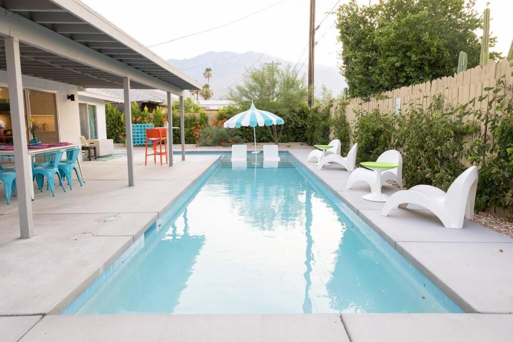 Vila Casa Palmina An Mcm Oasis Palm Springs Exteriér fotografie