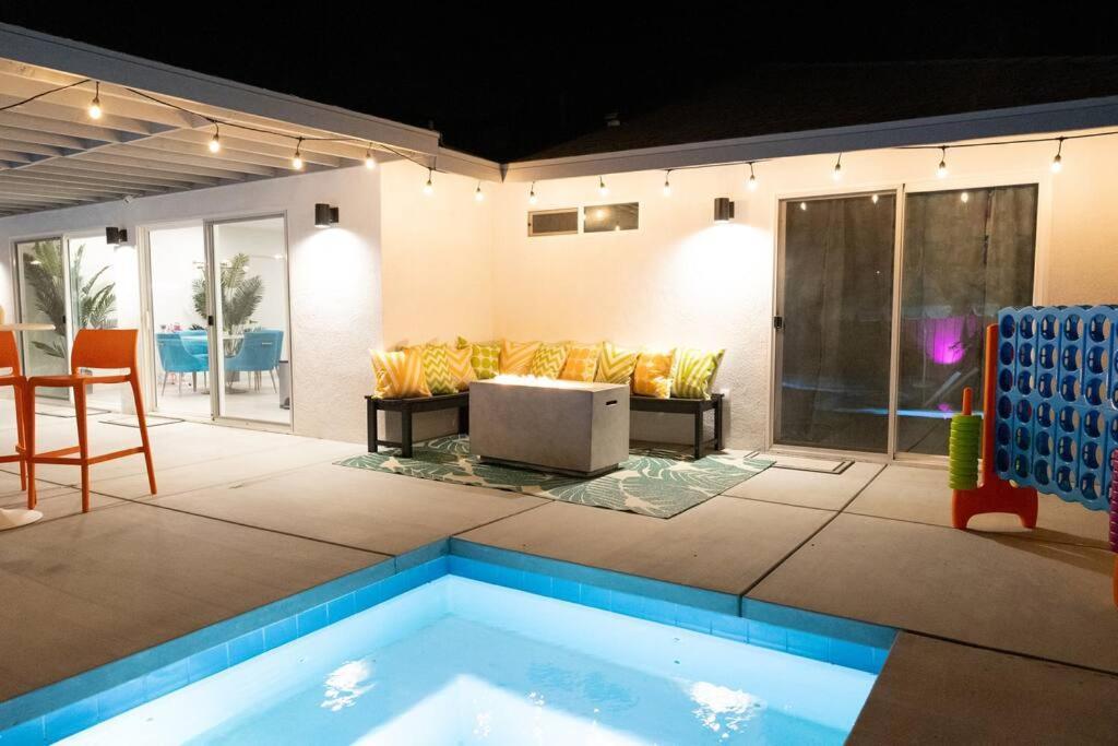 Vila Casa Palmina An Mcm Oasis Palm Springs Exteriér fotografie